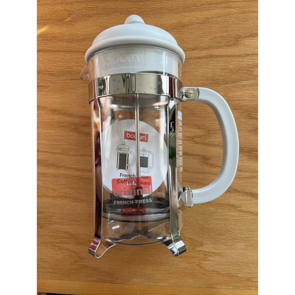 Bodum Caffettiera French Press 8 Cup Coffee Maker in White - 34 fl oz, New - Picture 1 of 6